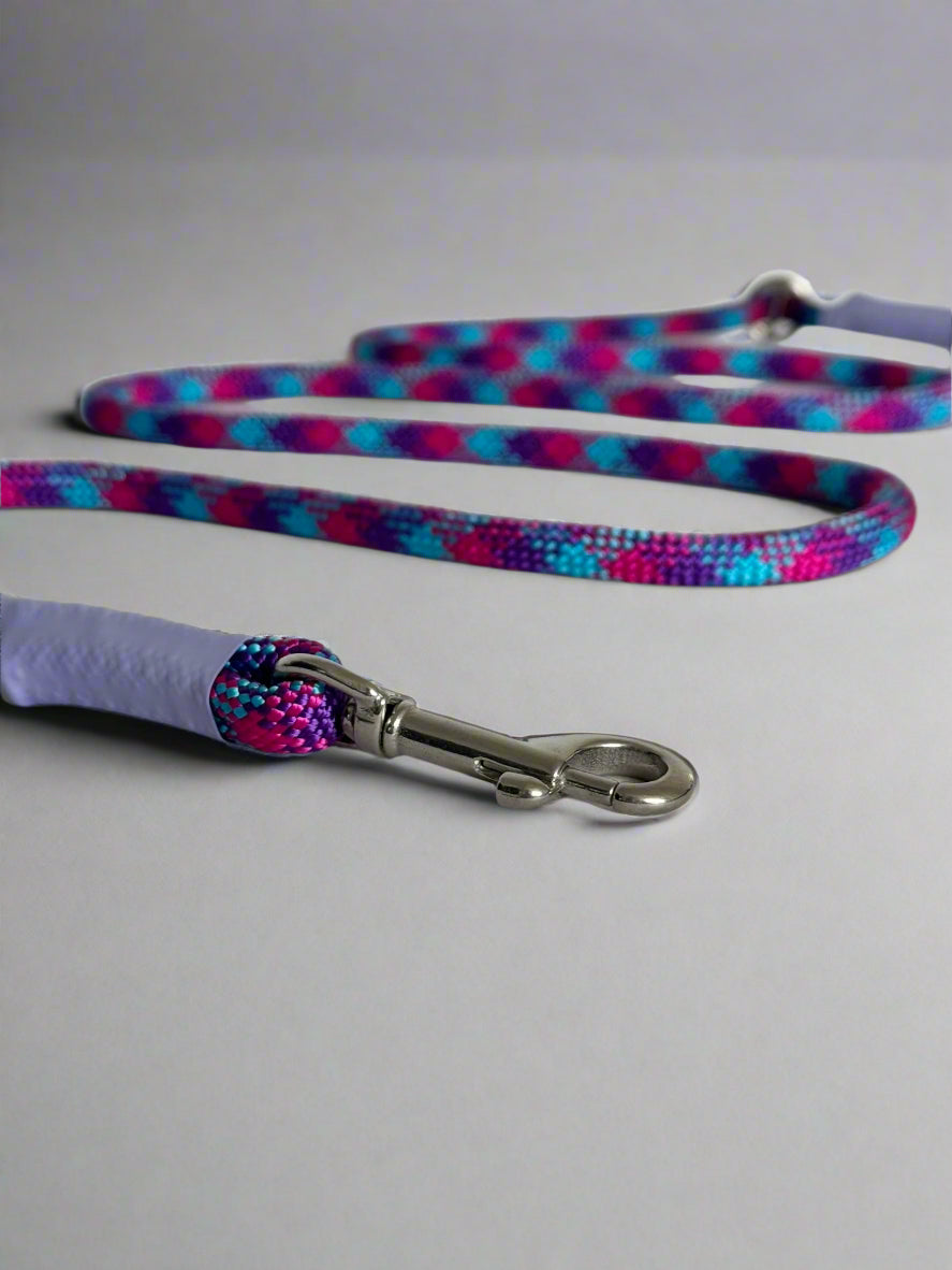 Purplelicious Clip Lead With Optional Short Handle