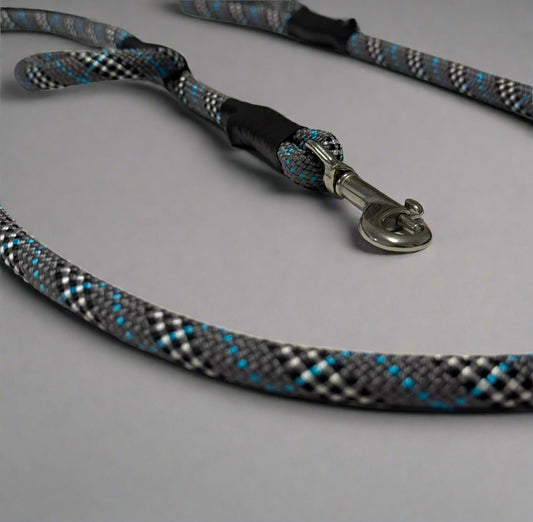 Tartan Blue and Grey Clip Lead With Optional Short Handle